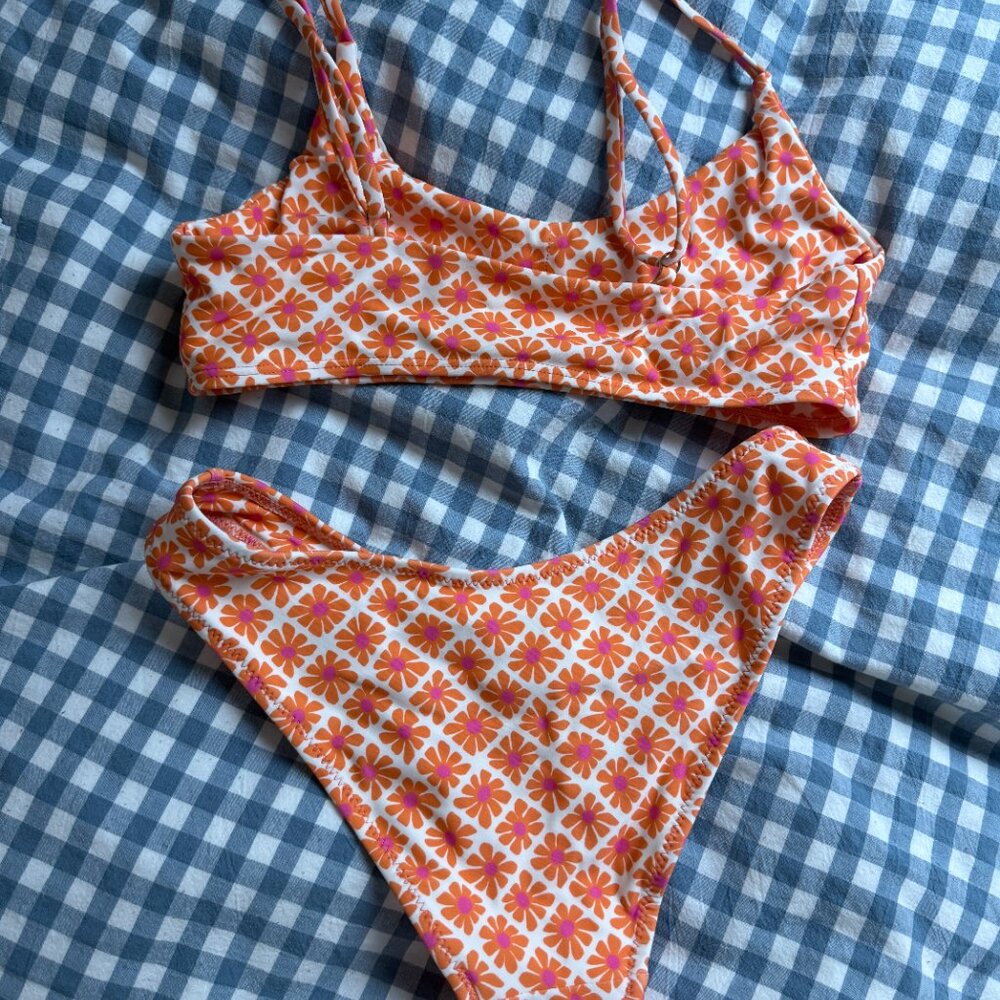 Honey Swim Kora Bralette Bikini Top (S) and Bottoms (XS) - Picture 4 of 5